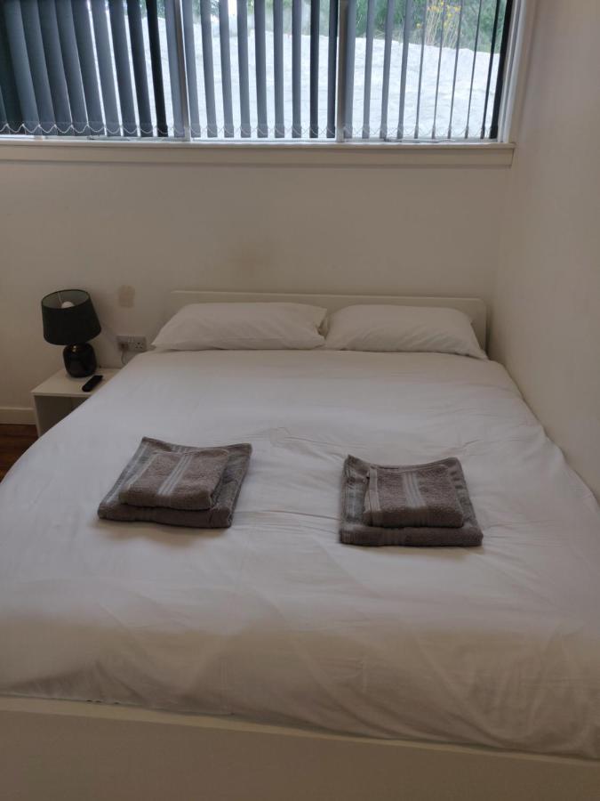 Broughty Ferry Road Hotel By Pillow Νταντί Δωμάτιο φωτογραφία